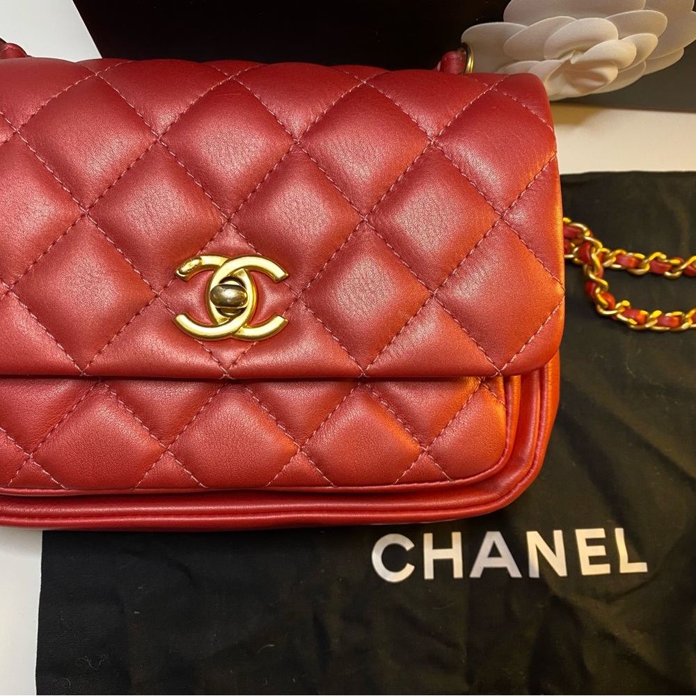 CHANEL Front Pocket Top Handle Flap Bag Quilted Calfskin Mini Pink - Picture 5 of 15